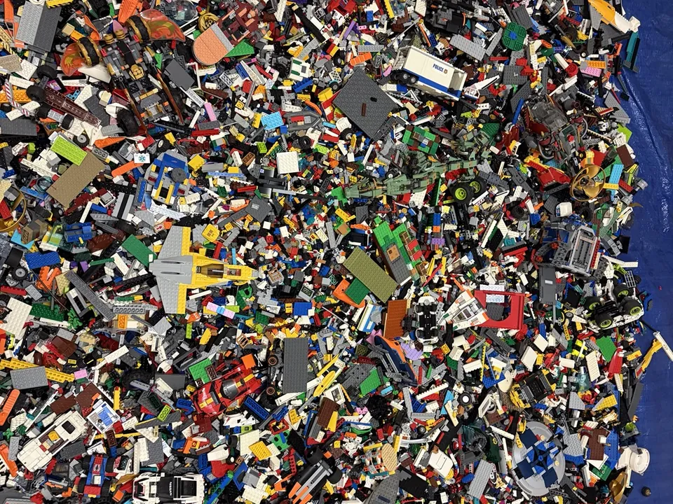 Klocki LEGO sprzedawane na kilogram
